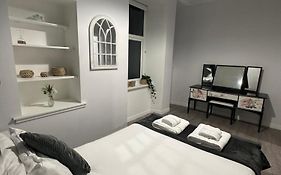 One Bedroom Flat In Oban Town Centre